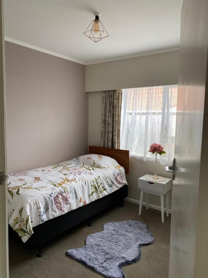 Home Away From Home Air B And B Whangarei Luaran gambar